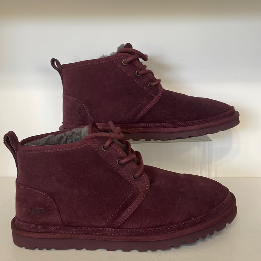 UGG Men’s Burgundy Suede Chukka Boot